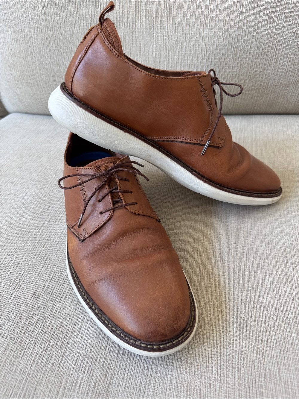 Clarks Tan‎ Leather Derby Shoes with White Sole